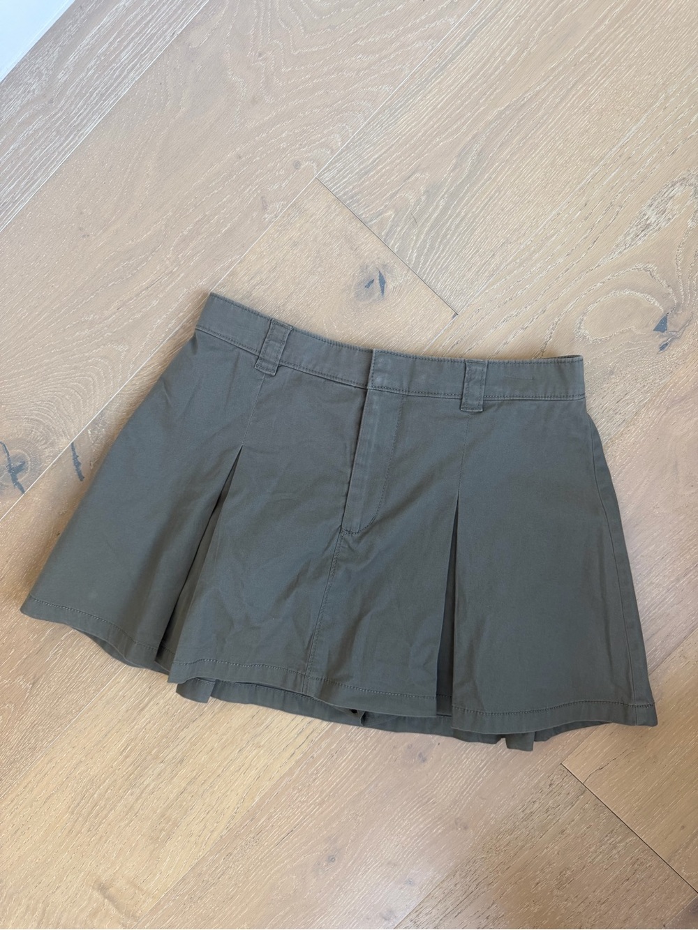 Abercrombie & Fitch Olive Green Casual Skirt